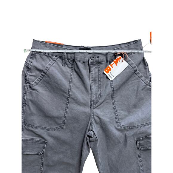 BASS OUTDOOR Women's High-Rise Canvas Cargo Pants FORGED IRON NWT SIZE 8 - Picture 9 of 10
